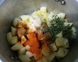 A picture of step 1 of Nargisi Aloo kofta.