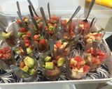 Foto del paso 3 de la receta: Shots de ensalada caprese para una entrada veggie