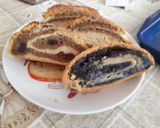 Fahéjas aszaltgyümis beigli recept fázis 5 fotója