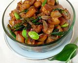Foto langkah ke 4 dari resep Oseng Kikil Cabai Hijau.