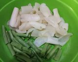 Foto langkah ke 1 dari resep Gulai buncis kikil.