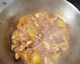 Foto langkah ke 2 dari resep Gulai Ayam Kentang Praktis.