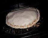 Foto del paso 5 de la receta: Tarta de pollo con jamón y queso