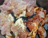 Foto langkah ke 1 dari resep Ayam Kecap Berkuah.