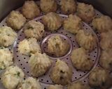 Foto langkah ke 4 dari resep Siomay Ayam Udang Bumbu Kacang (Versi Kukus) Part. 2.