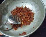A picture of step 2 of Dates Almond Roll.