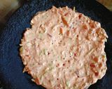 A picture of step 3 of Vegetable Besan chilla.
