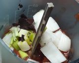 Φωτογραφία βήματος 1 της συνταγής Σάλτσα ντομάτας με ό,τι έχουμε στο ψυγείο!