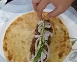 A picture of step 7 of Beef Spicy Roll.