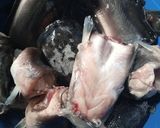 A picture of step 1 of Fish sauces.