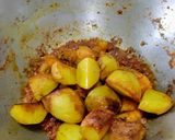 A picture of step 5 of Prawn Masala curry.