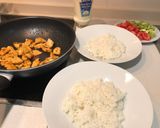 Foto del paso 5 de la receta: Pollo Teriyaki y aguacate con arroz