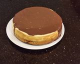 A picture of step 22 of Boston Cream Pie Cheesecake.