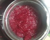 A picture of step 2 of Beetroot Carrot and Tomato soup.