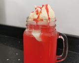 Gambar langkah 3 resipi Strawberry Float Vanila.
