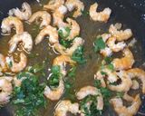 A picture of step 4 of Spotted Ravioli Filled with Salmon Cream and Shrimp Sauce.