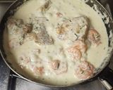 Foto del paso 3 de la receta: Filete de pescado al ajillo 🥘 con camarones