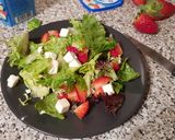Foto del paso 1 de la receta: Ensalada de Fresas con daditos de Queso