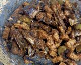 Foto langkah ke 7 dari resep 1001. Ikan Salem Masak Cabe Hijau.