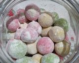 Foto langkah ke 5 dari resep Bola-bola Susu 3 bahan.
