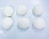 Foto langkah ke 7 dari resep Roti sosis keju ala bakery korea. Bahan roti cuma 3 macam.