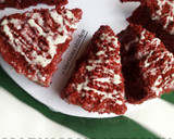 A picture of step 12 of Red velvet sliced cake.