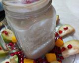 A picture of step 3 of Banana Shake.