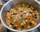 Une image de l'étape 24 de Soupe de lentilles aux tomates, poivrons et bouillon de gambas.
