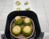 Foto del passaggio 9 della ricetta Zucchine tonde ripiene