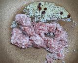 รูปขั้นตอนการทำที่ 3 ของ มะเขือม่วงผัดหมูสับซอสมิโซะ (Nasu Hikiniku Miso Itame)