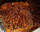 Foto langkah ke 10 dari resep Bolu Caramel / Bolu Sarang Semut.