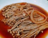 Foto langkah ke 3 dari resep 971. Tumis Enoki.