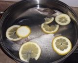 صورة لخطوة 1 من وصفة سمك مشوي بالفرن