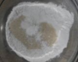 Foto langkah ke 1 dari resep Bolu Kukus Tepung Beras.