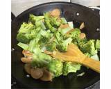 54. Tumis Brokoli Sosis Masak Kilat #MurahMeriah langkah memasak 4 foto
