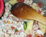 A picture of step 5 of Aloo Qeema.