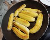 Foto langkah ke 2 dari resep Roti Pisang Keju.