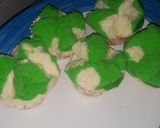 Foto langkah ke 4 dari resep Bolu kukus mekar.