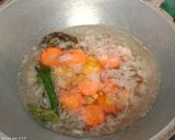 Foto langkah ke 4 dari resep Bening Bayam Jagung Wortel.