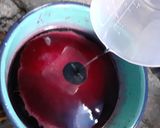 Foto del paso 6 de la receta: Panna cotta con coulis de jamaica y mezcal oaxaqueño