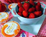 Foto del paso 1 de la receta: Helado de fresas casero con yogur griego de toffee