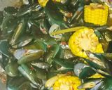 Foto langkah ke 4 dari resep Kerang Ijo Saos Padang.