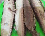 Foto langkah ke 2 dari resep Ikan Tongkol Bumbu Sarden (resep andalan Ibu).