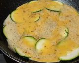 Foto del paso 3 de la receta Tortilla abierta de calabacín