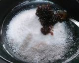 A picture of step 2 of Gulkand ke ladoo.