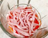 Hình bước làm 3 của món Rice burger & rice balls