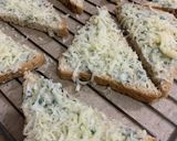 A picture of step 5 of Cheesy garlic bread.