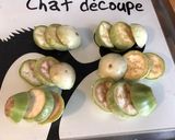 Une image de l'étape 2 de Brochettes de mini aubergines au jambon cru mozzarella et basilic frais.