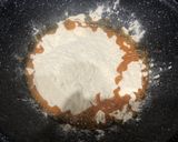 A picture of step 4 of Gachas Manchegas.