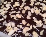 Foto langkah ke 5 dari resep Triple Fudgy Brownies.